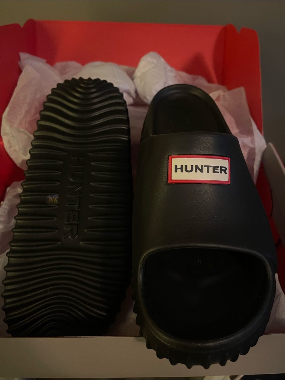 Hunter Black Slide Sandals with Red-Trim Logo - Picture 3 of 7